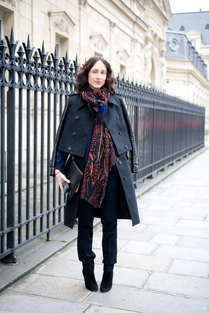 59f355539b284be5aec7751373708b02 Are You Wearing Your Scarves Or Just Collecting Them?