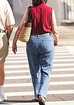 dosl19 americasbest The Back View